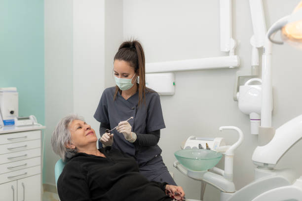 Best Emergency Gum Treatment in Peosta, IA